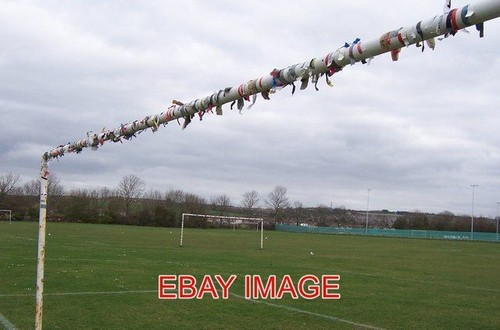 Photo festooned goal - photo,